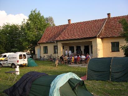 Op de camping in Jaszapati